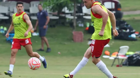 Eduardo Torres reconoció la confianza que ha recibido del cuerpo técnico de Paunović