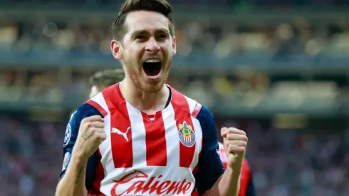 Chivas hace oficial la salida de Jesús Angulo