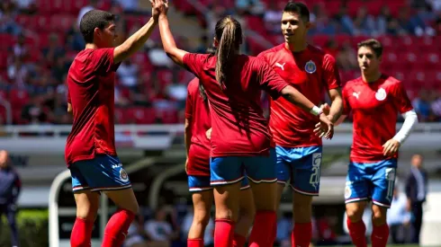 De joya mundial a estar olvidado por Chivas: La triste historia del canterano goleador