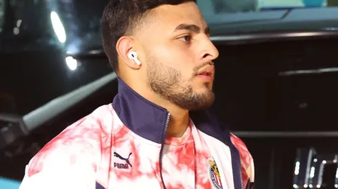 Alexis Vega espera los resultados de unos exhaustivos exámenes médicos de su lesión