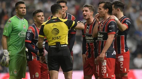 El silbante de la fecha inaugural en Monterrey dirigirá otro partido de las Chivas ahora en Pachuca