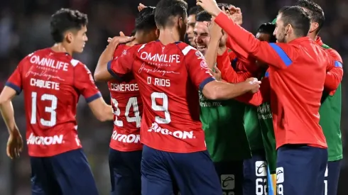 La plantilla de Chivas se ubica como la cuarta más costosa de la Liga MX