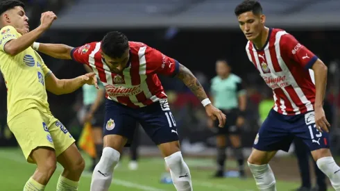 ¿INTERCAMBIAR CAMISETAS?: La indignación de la leyenda de Chivas antes del Clásico Nacional