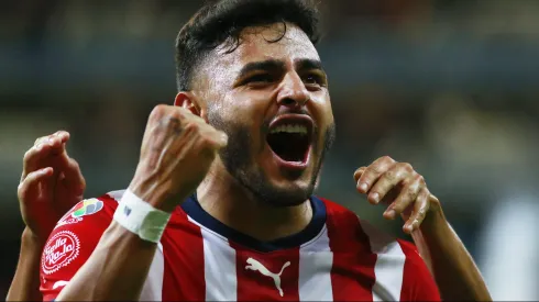 Alexis Vega le respondió a Santi Giménez de forma épica en Twitter