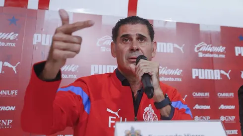 ¿Qué es lo que más le gusta a Fernando Hierro de Óscar Whalley para ser portero de Chivas?
