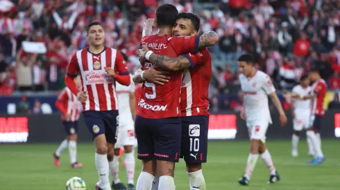 Víctor Guzmán reconoció el rol que ha asumido Alexis Vega en el ataque del Guadalajara