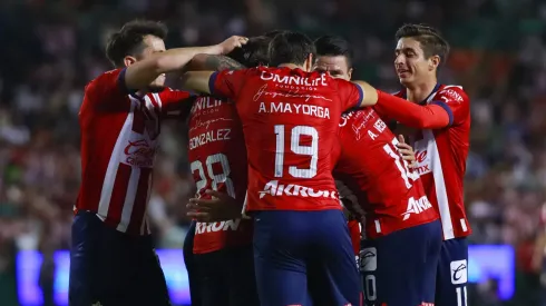 ¡LO DEJARON IR!: Chivas se queda con las ganas y ahora este goleador jugará con Estados Unidos