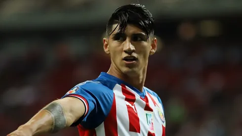 ¡ATENCIÓN! Fernando Hierro va en serio por Alan Pulido como refuerzo para Chivas