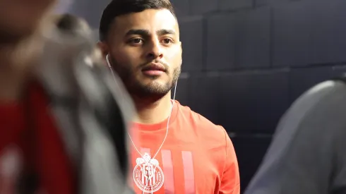 Alexis Vega se mantiene en duda a pesar de aparecer en la convocatoria de Chivas para este domingo