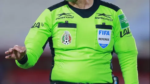 El juez central regresa el domingo al Estadio Akron ser el árbitro de la Semifinal de Ida