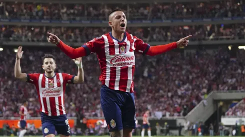 Roberto Alvarado y su histórica estadística que no sirvió para ser campeón del Clausura 2023 con Chivas.
