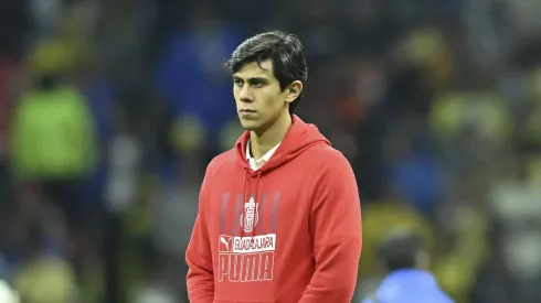 José Juan Macías acaba contrato con Chivas.
