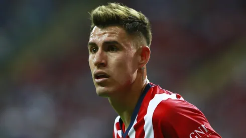 ¿Se va de Chivas el Chicote?