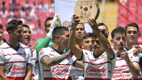Chivas se quedó con la primera edición del Trofeo Árbol de Gernika contra el Athletic Club