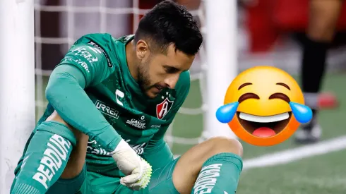 Periodista identificado con Chivas trolleó a todo Atlas en redes sociales.