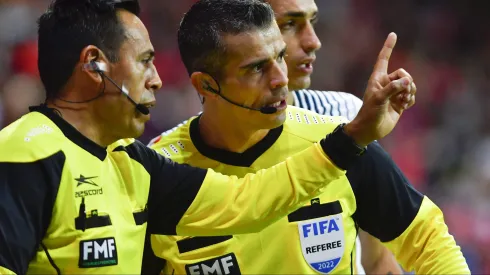 El árbitro central Fernando Hernández fue señalado por su decisión en el penal de Juárez
