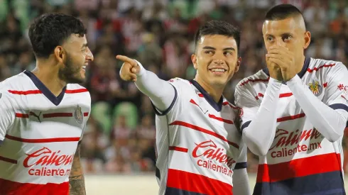 Noticias de Chivas 1 de septiembre: Brizuela perdería lugar; baja ante Rayados; toman decisión con Chicote