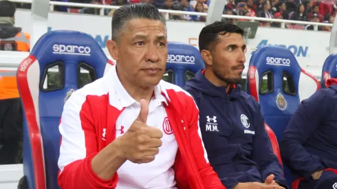 Ignacio Ambriz se preocupa por Chivas y no se confía por el mal momento: Tienen un gran técnico 

