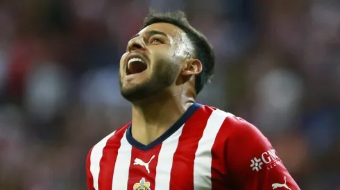 ¡Atención, Chivas! Equipo de la Liga MX habría cambiado sus intensiones por Alexis Vega.