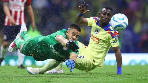 Miguel Jiménez volvió a deslucir y curiosamente ante América