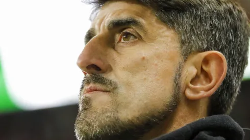 La afición de Chivas estalla contra Veljko Paunovic y exige un cambio en la alineación.