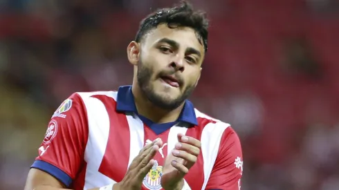 La duda que tiene Alexis Vega para quedarse en Chivas hasta el Final de su contrato ¡Aunque no juegue!