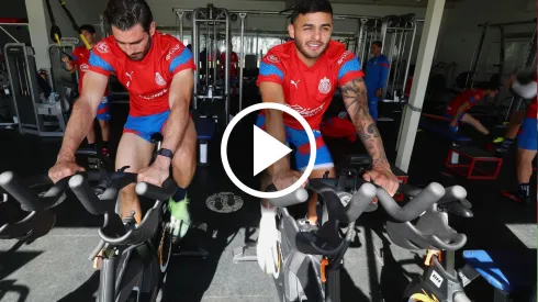 Alexis Vega sorprendió a la afición de Chivas con un video de su estado físico