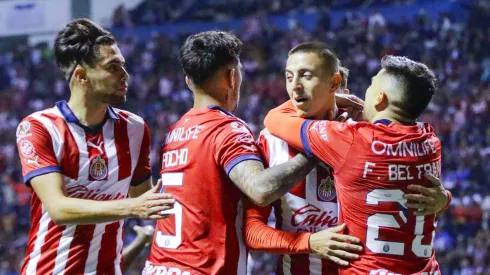 Noticias de Chivas hoy 28 de noviembre: Pauno no quiere a Vega; Chicharito niega al Rebaño