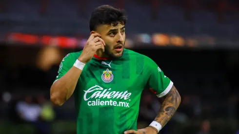 Alexis se aleja del Rebaño.