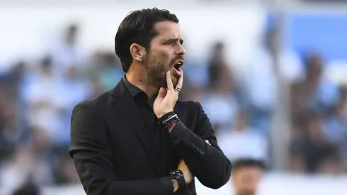 Por esta razónFernando Gago no es entrenador de Chivas.