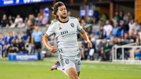 Cade Cowell genera polémica en la Liga MX.