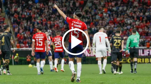 Ricardo Marín anotó su primer gol con la playera 19 y dio el triunfo a Chivas