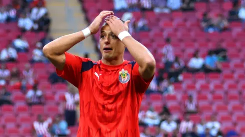 Chicharito ingresó al minuto 85 ante los felinos.