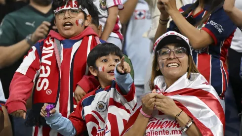 Los aficionados rojiblancos plenaron el sábado las instalaciones del Estadio Azteca
