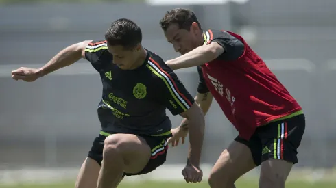 Chicharito no ha logrado marcar con Chivas desde su regreso.