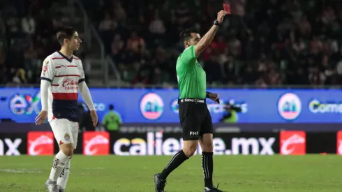 Adonai Escobedo fue criticado antes del partido de Chivas en Monterrey