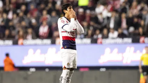 El goleador desea que Gago piense un poco más sobre su alineación.