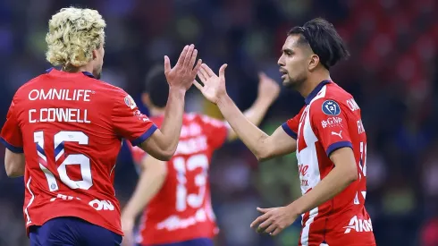 Los tapatíos van por su boleto directo a la fiesta grande.