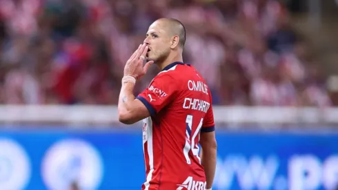 Chicharito no se olvida de quienes lo respaldaron en su momento.
