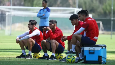 Ricardo Marín ilusionó a los seguidores de Chivas con un mensaje antes de iniciar la concentración