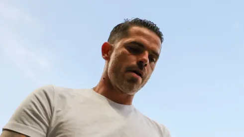 Fernando Gago en un partido de Chivas.