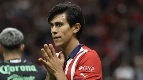 José Juan Macías quedaría fuera de Chivas para el próximo semestre.