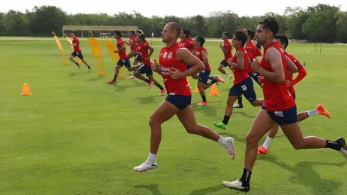 Chicharito Hernández aprovechó la concentración para convivir con sus compañeros