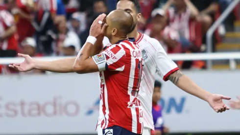 Chicharito Hernández debió limitar los comentarios en la publicación tras ser tundido