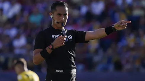El silbante dirigirá por primera vez en su carrera a Chivas y Xolos en Liga MX