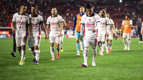 Afición estalló contra el Piojo Alvarado.