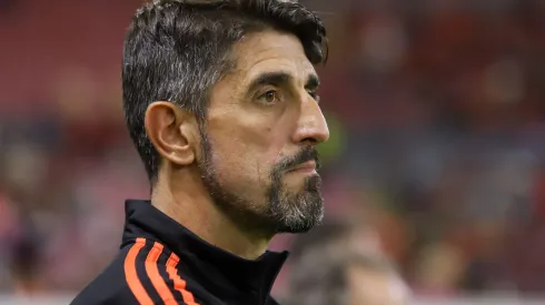 La afición de Tigres ya le critica a Veljko Paunovic el mismo error que cometió en Chivas