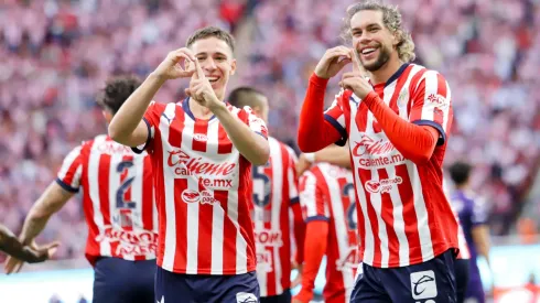 Cade Cowell es el futbolista que más minutos suma a esta regla de la Liga MX