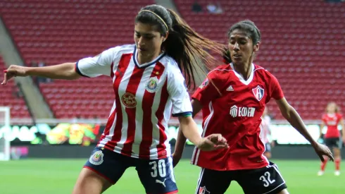 Alondra González pasó jugar en Chivas a vender café.