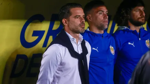 Fernando Gago justificó la derrota en el Clásico Nacional pero la afición señaló a los culpables